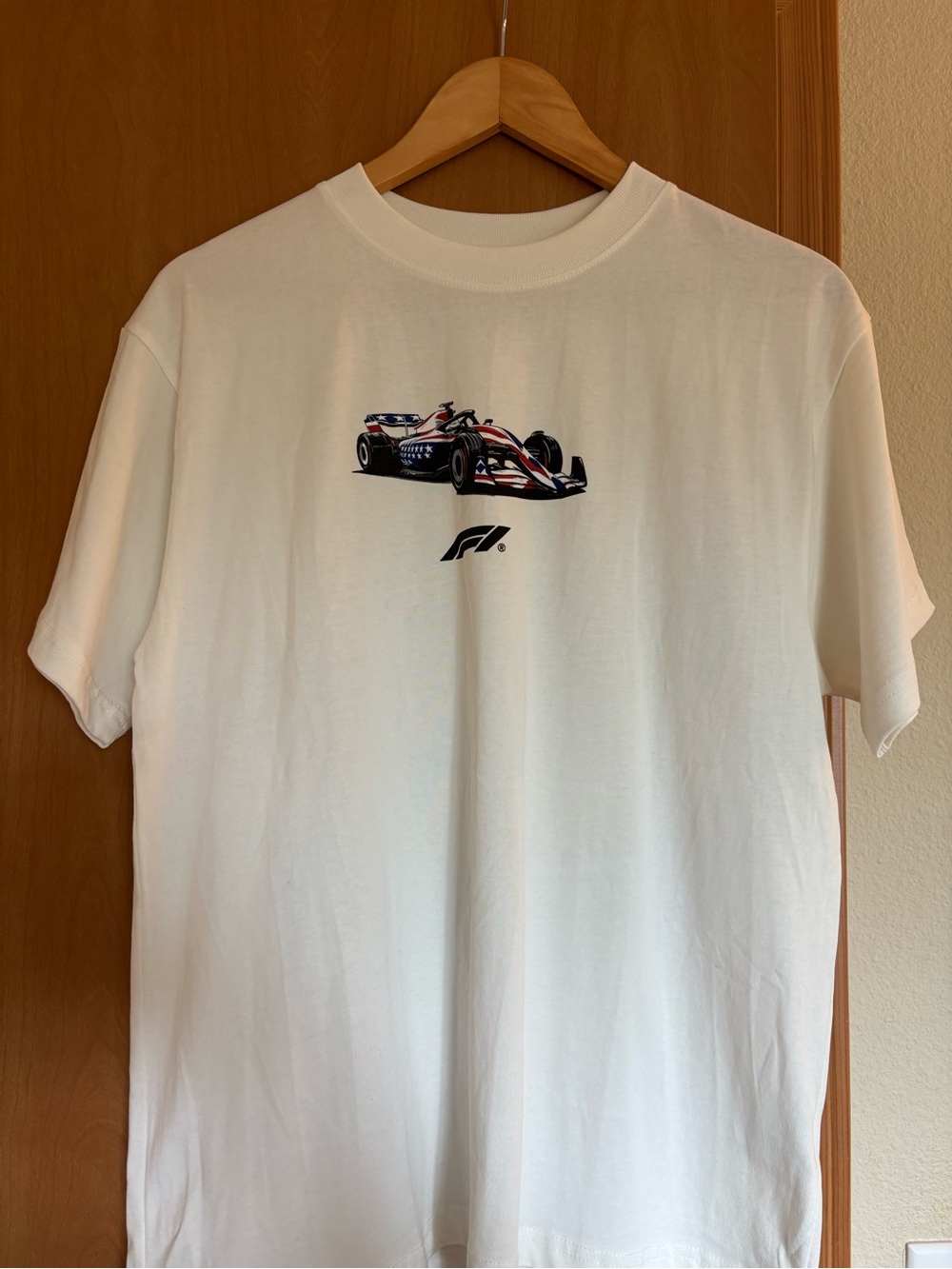 F1 Logo Graphic Short-Sleeve Tee - White